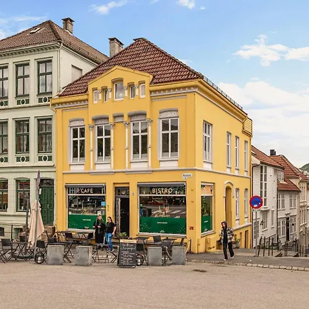 Dinbnb I Cozy Vibe In Idyllic Surroundings Appartement Bergen